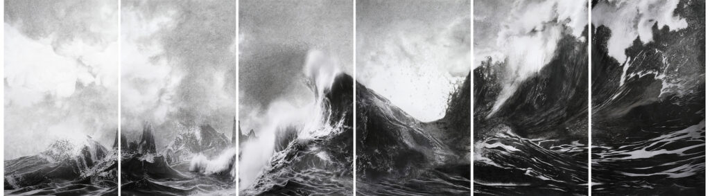 Daphné Nan Le Sergent, Les vagues d’Elliott, 2023 Photo-dessin, 160 x 600 cm